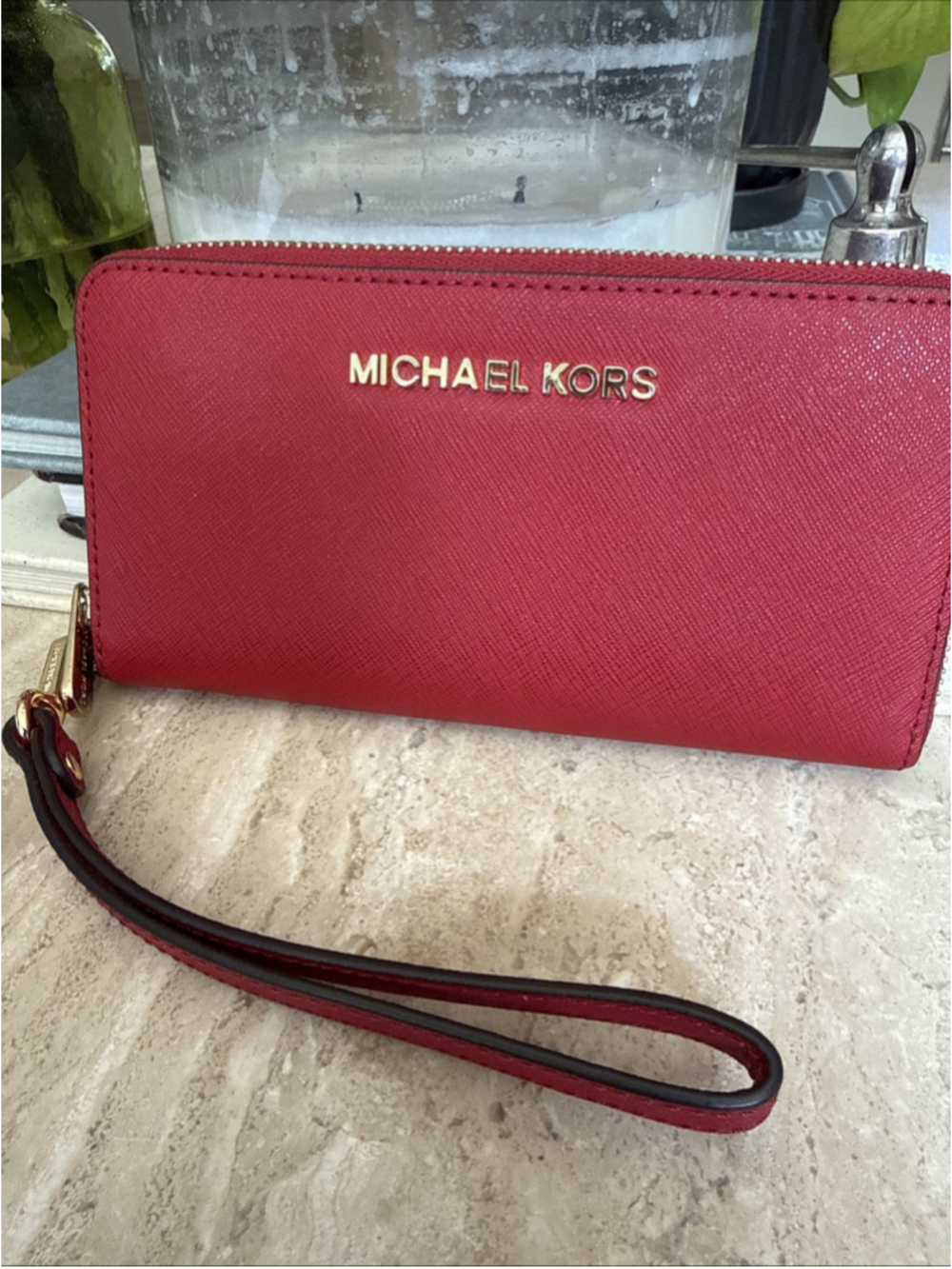 Michael Kors Jet Set Travel Continental Wallet Rubin Red Leather Wristlet